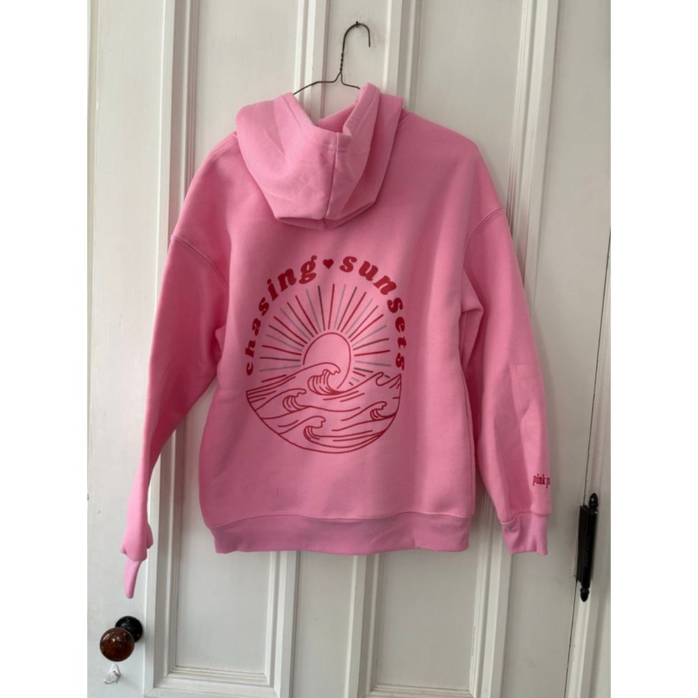 Unbranded women's Pink Hoodie with Red Hearts and Graphic, Size M - Picture 4 of 5